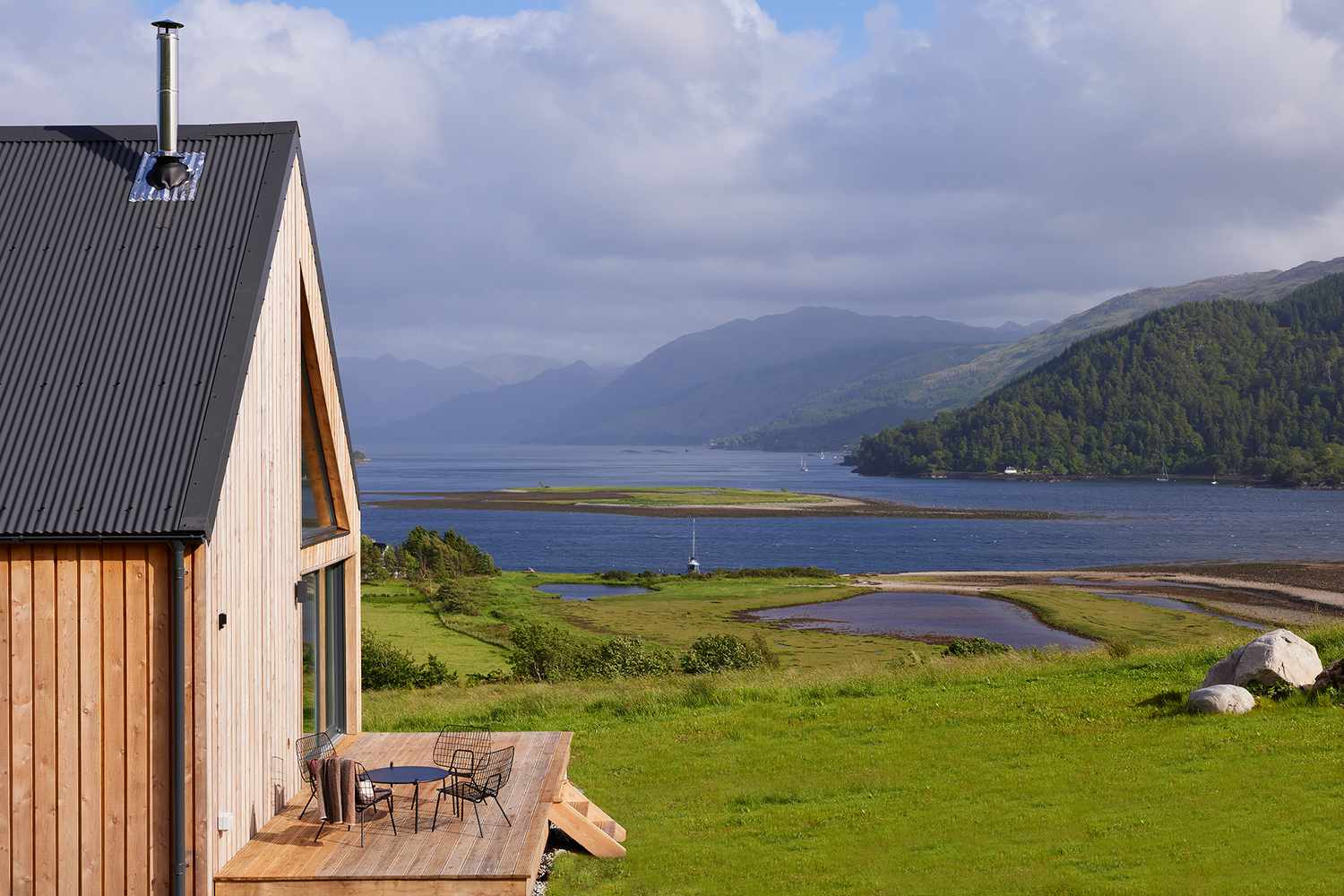 These Romantic Cabins in Scotland Have Several Of the Nation’s A lot of Sensational Sights