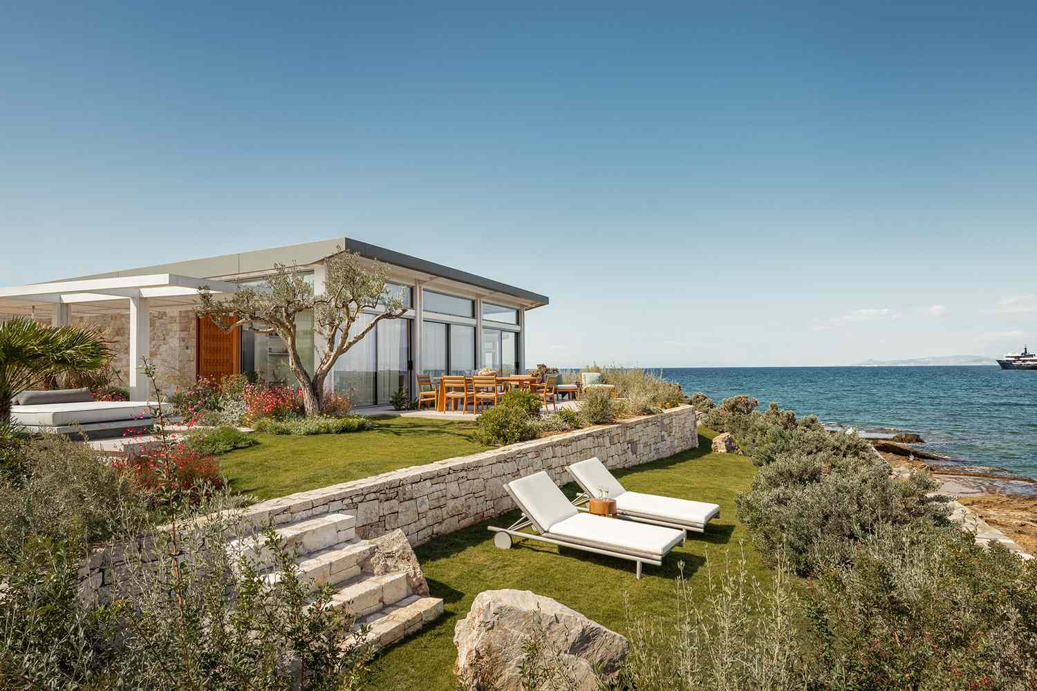 The Athens Riviera Is Obtaining a New High-end Resort This Autumn– and We Obtained a Preview Inside