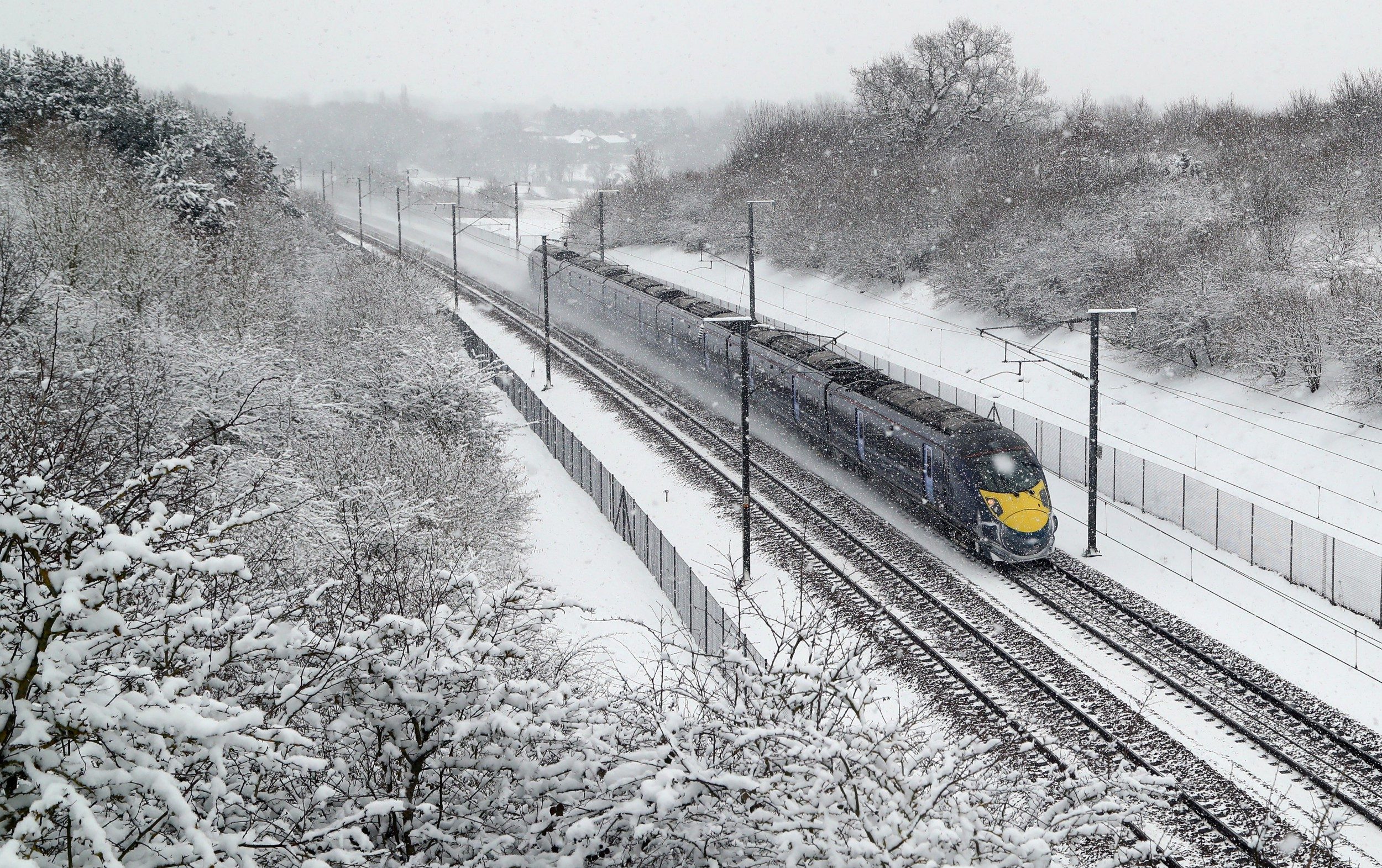 Exactly how skiers can pass by train to the inclines this winter months